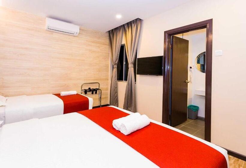 غرفة كومفورت ثلاثية, Icon Hotel Segamat