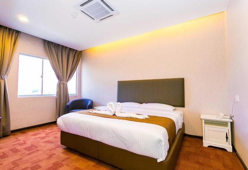 جناح مطل على البحيرة, Icon Hotel Segamat