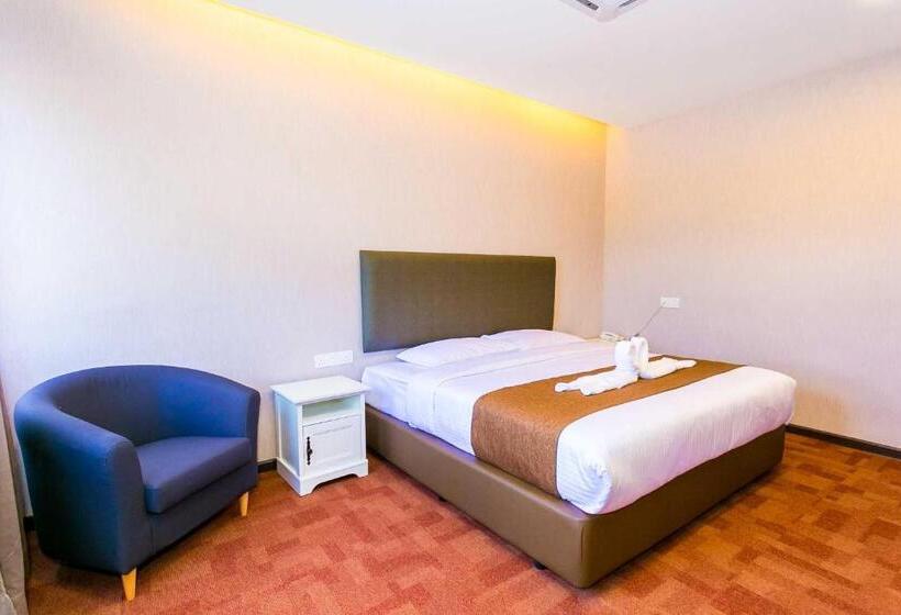 جناح مطل على البحيرة, Icon Hotel Segamat