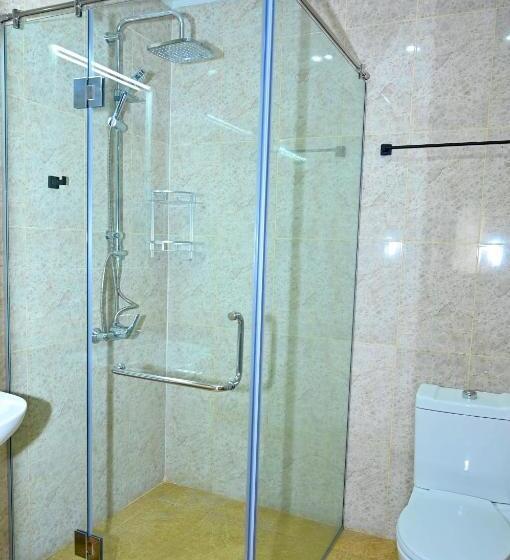 جناح جونيور, Mayisyan Kamurj