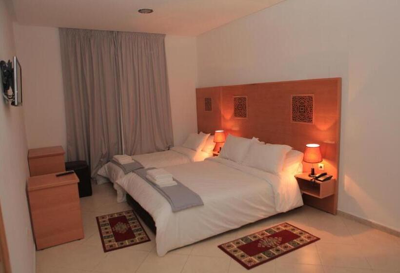 수피리어 트리플 룸, Miramar