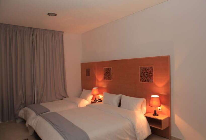 수피리어 트리플 룸, Miramar