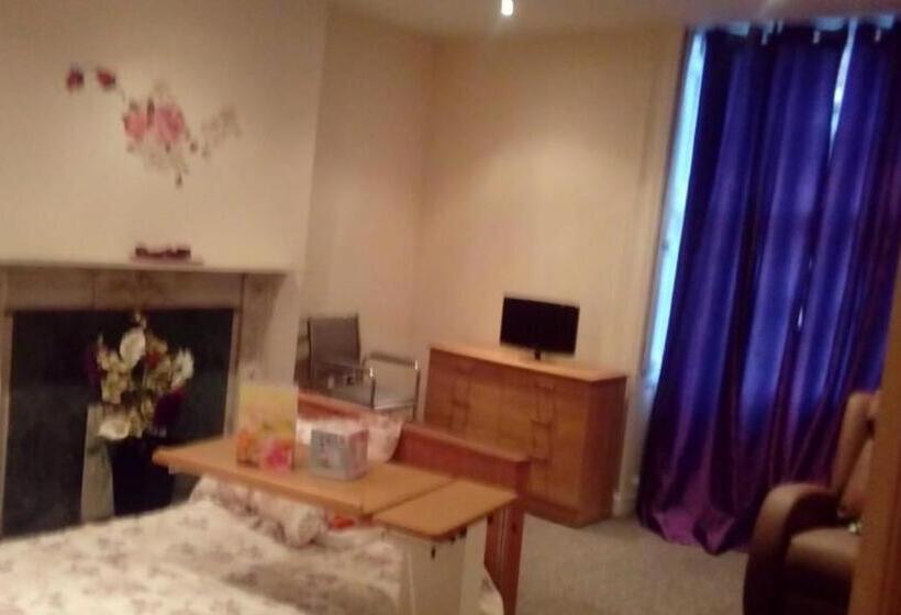 Quarto Estandar Individual para Deficientes Físicos, Carer 4 You Residential Home