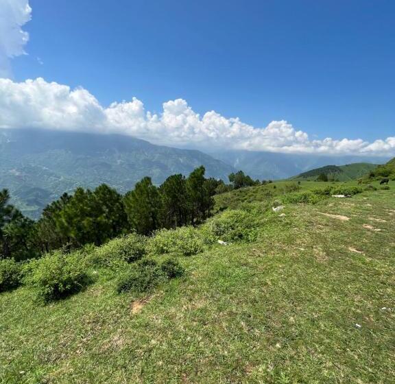 Номер Deluxe с Балконом, Forest View Dalhousie, Banikhet