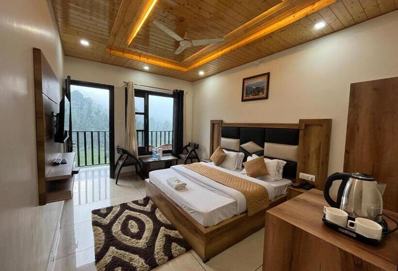 Номер Deluxe с Балконом, Forest View Dalhousie, Banikhet