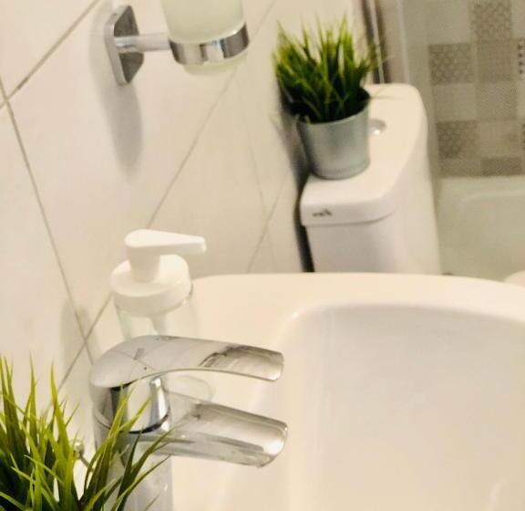آپارتمان 1 خوابه, Stylish Accommodation In Sliema Exiles