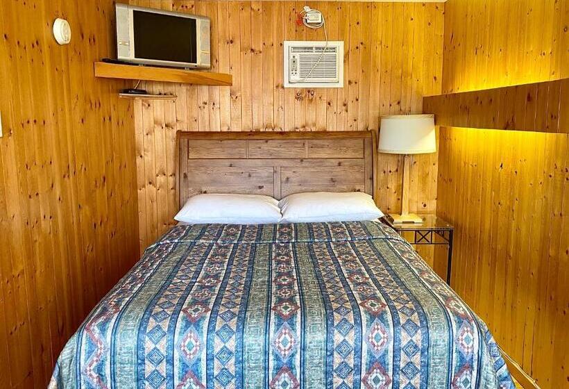 غرفة قياسية, The Waterfront Motel