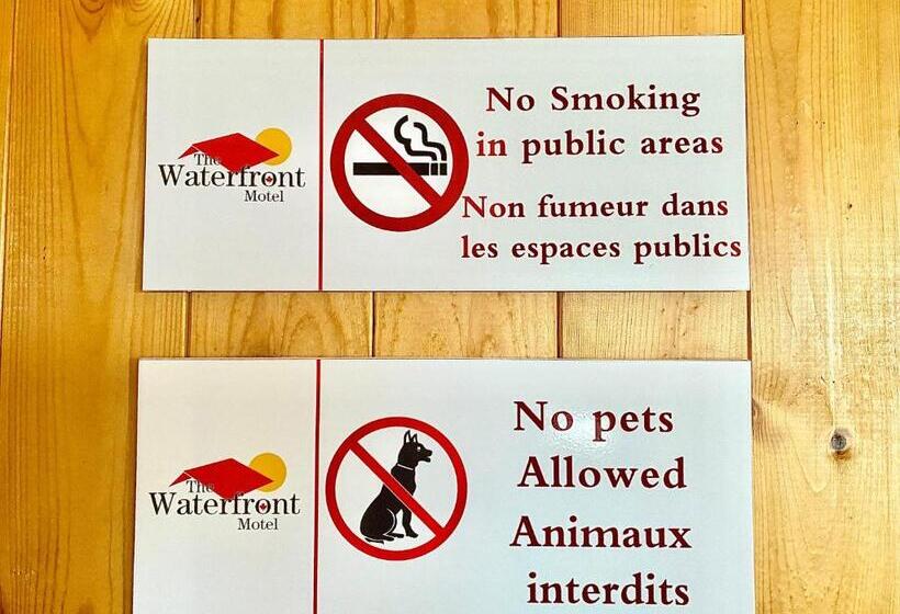 غرفه قياسيه سريرين مزدوجين, The Waterfront Motel