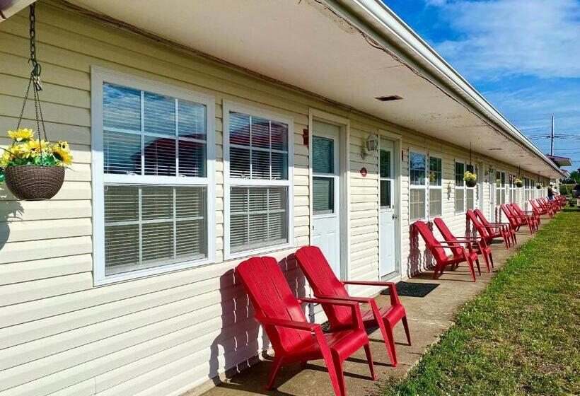 غرفه قياسيه سريرين مزدوجين, The Waterfront Motel