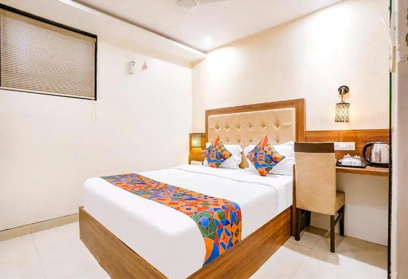 اتاق لوکس, Fabhotel Amber Palace Nr Fort & Csmt Station