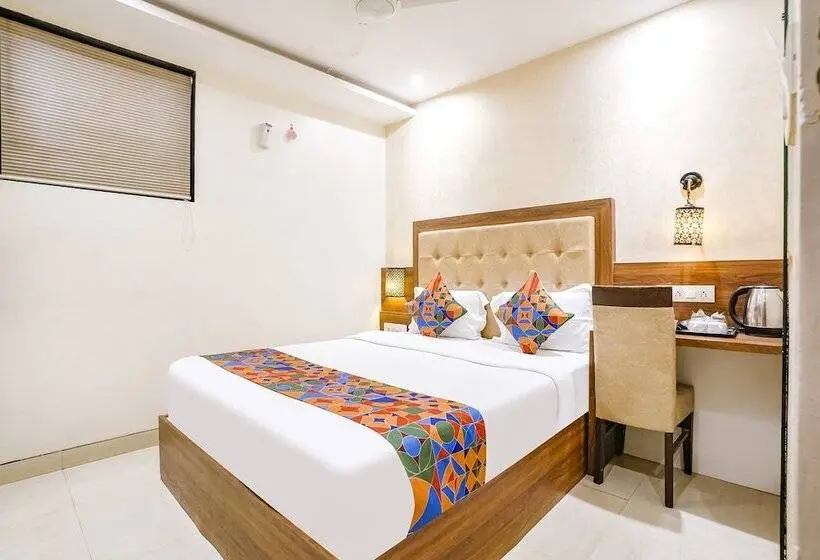 اتاق لوکس, Fabhotel Amber Palace Nr Fort & Csmt Station