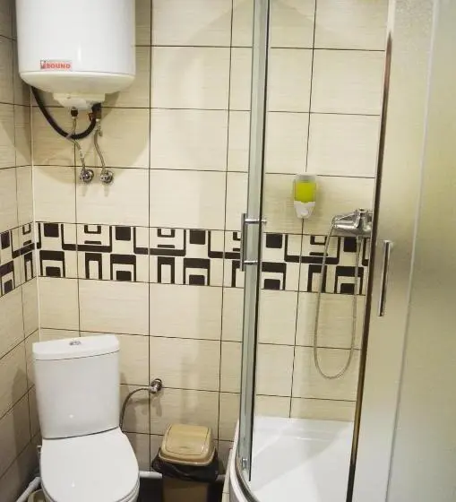 تختخواب در اتاق مشترک, Hostel Vip Na Pestelya, 11