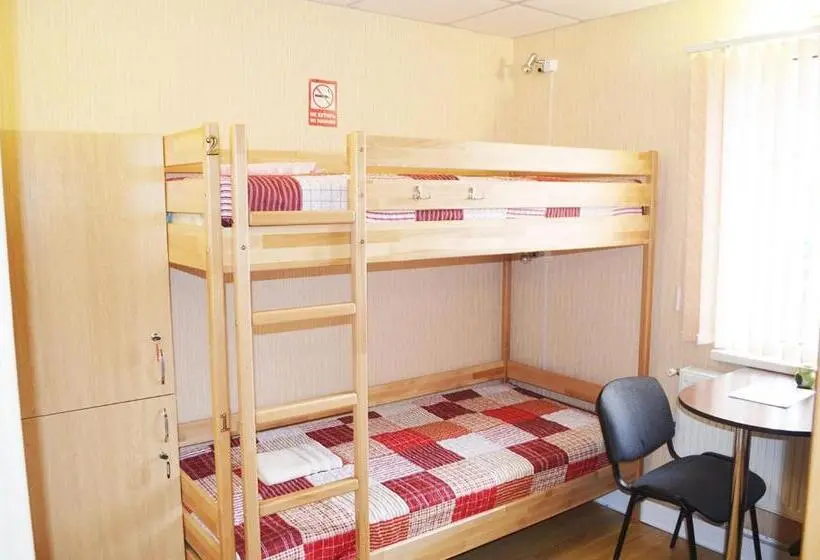 تختخواب در اتاق مشترک, Hostel Vip Na Pestelya, 11