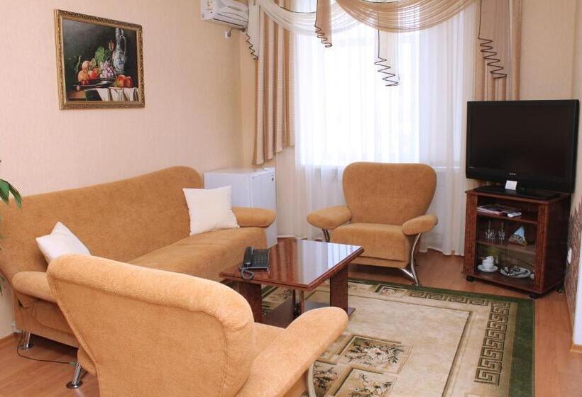 سوییت, Gostinitsa Tselinnaya