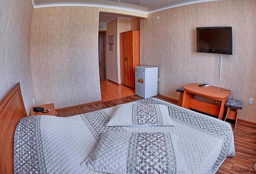 اتاق سوپریور یک تخته, Gostinitsa Tselinnaya