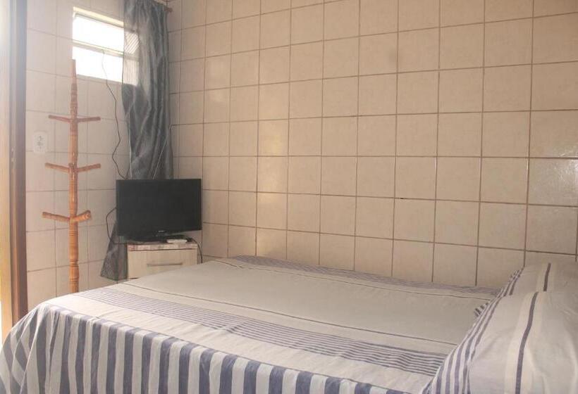 חדר סטנדרט חדר אמבטיה משותף, Pousada Calhau