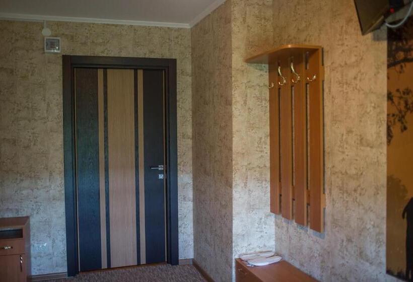 חדר סטנדרט לארבעה, & Restaurant Complex Hap Ok