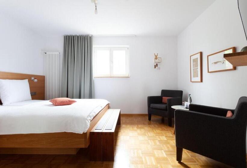 غرفة قياسية, Storchen Restaurant