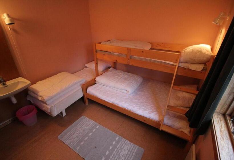 غرفة قياسية رباعية حمام مشترك, åndalsnes Hostel