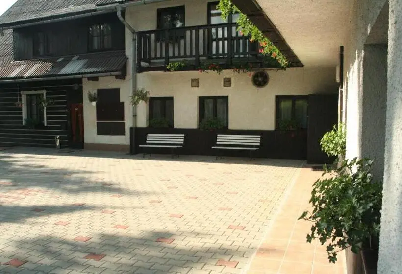 １ベッドルームアパートメント, Apartmány Morava