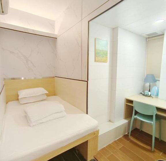 اتاق سوپریور, L Etoile Hella Inn