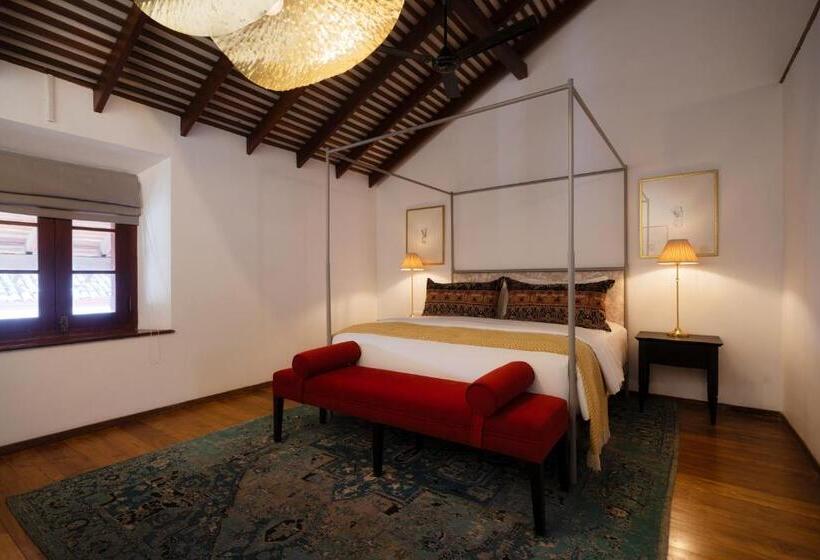 חדר דלוקס עם מיטת קינג, The Bungalow Galle Fort   Hotel   Restaurant   Cocktail Bar