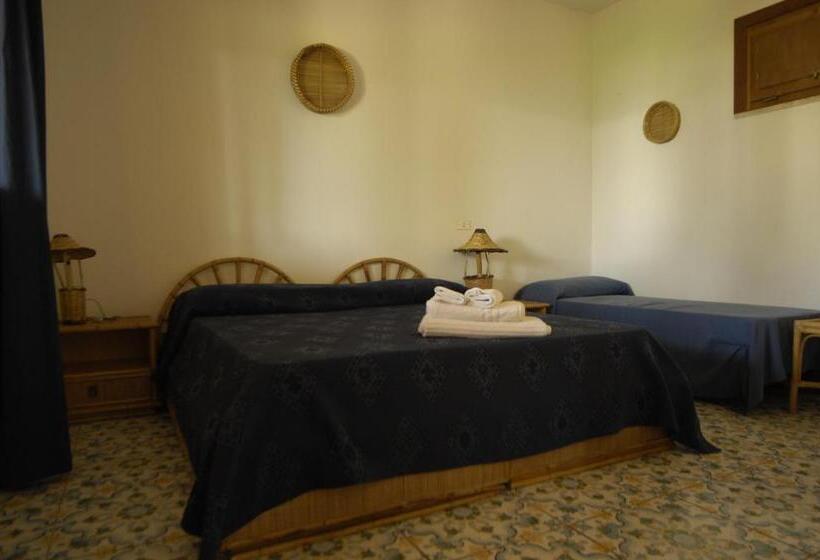 Семейный Номер, Villa Sangineto Resort