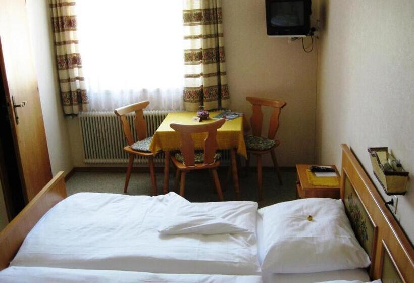 غرفة قياسية, Privatzimmer Eva Leitgeb