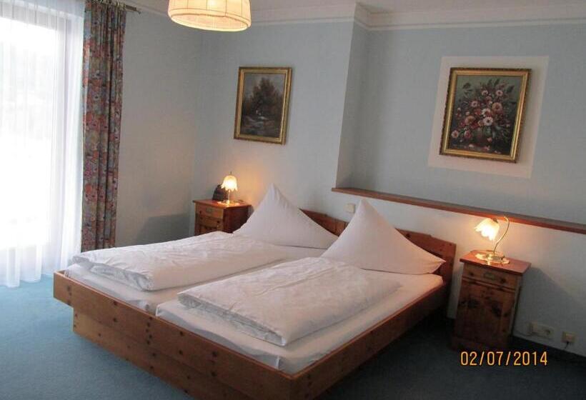 标准间带湖景, Haus Esplanade Adults Only