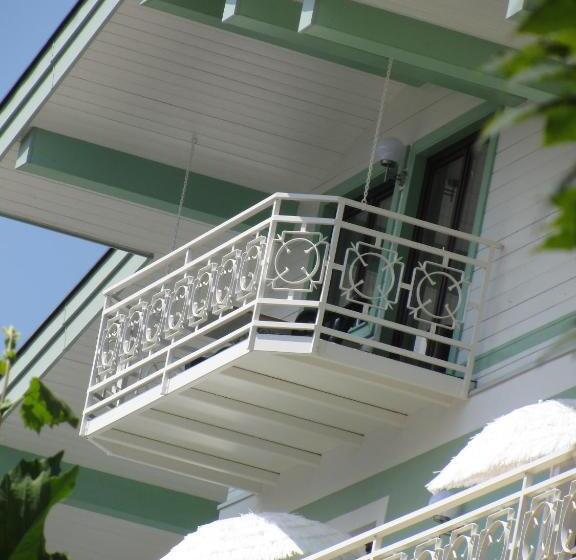 Suite with lake view, Haus Esplanade Adults Only