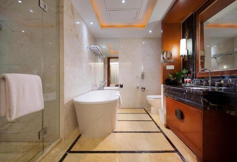 Люкс Повышенной Комфортности, Shanghai Yuehua