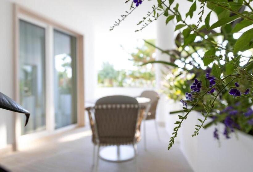 디럭스 룸, Maggiano Boutique