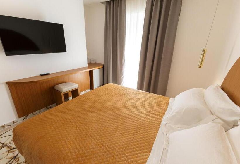 디럭스 룸 바다 전망, Maggiano Boutique