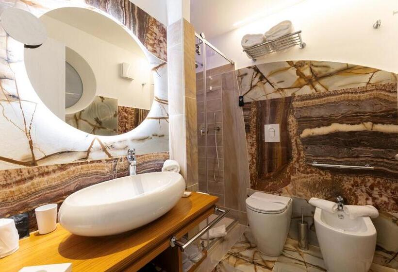 디럭스 룸 바다 전망, Maggiano Boutique