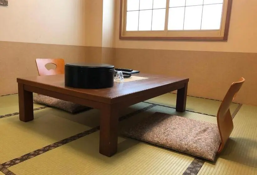 Basic-huone Jaettu Kylpyhuone, Shikishimaso