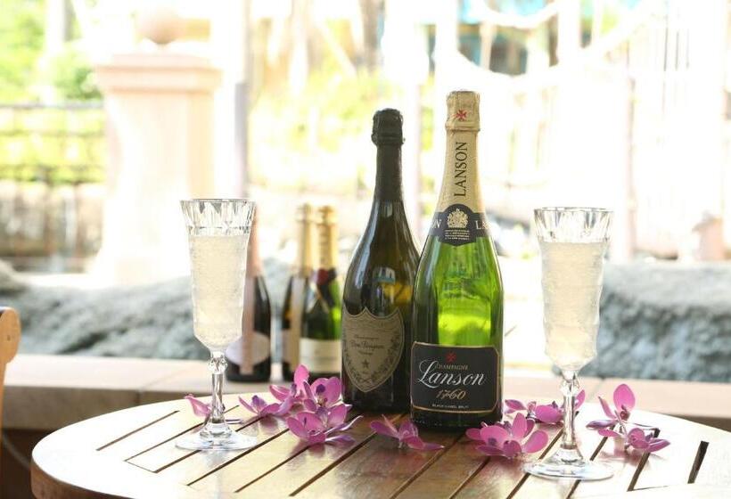 스탠다드 룸 킹사이즈 침대, Fukuoka Chapel Coconuts Hotel Ipolani