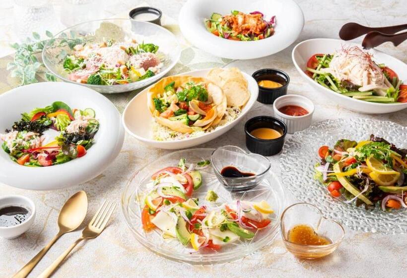 디럭스 룸 킹사이즈 침대, Fukuoka Chapel Coconuts Hotel Ipolani