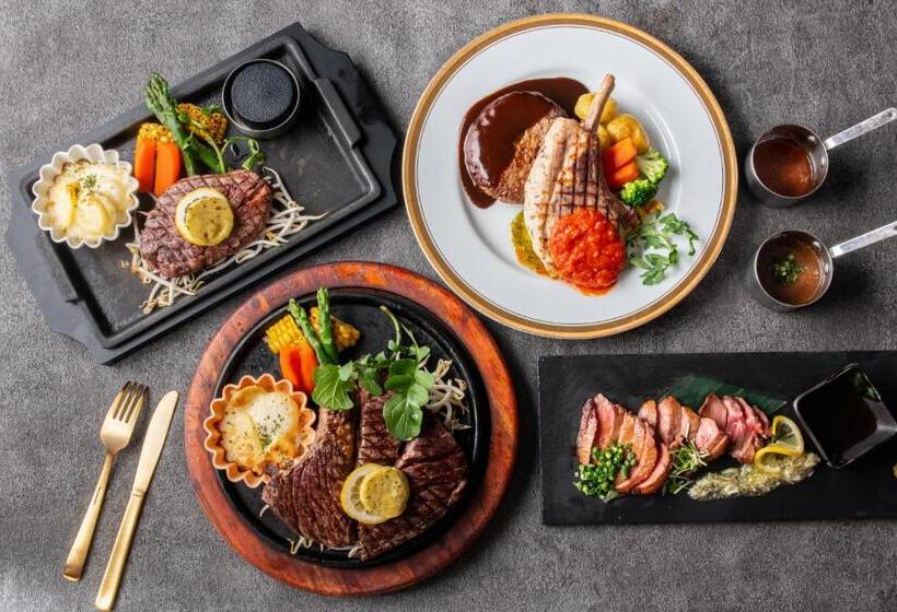 디럭스 룸 킹사이즈 침대, Fukuoka Chapel Coconuts Hotel Ipolani