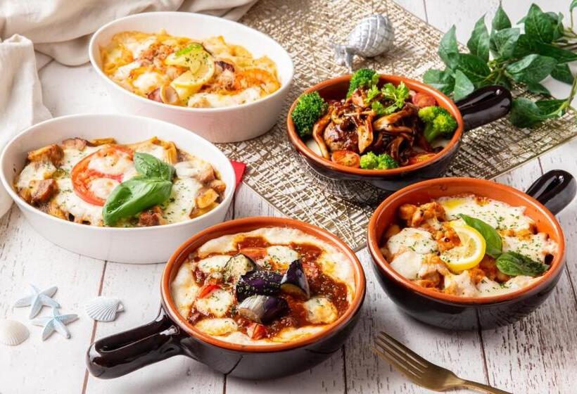 디럭스 룸 킹사이즈 침대, Fukuoka Chapel Coconuts Hotel Ipolani