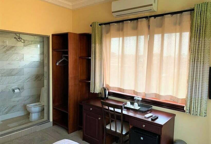 اتاق استاندارد, Cocktail And Dreams