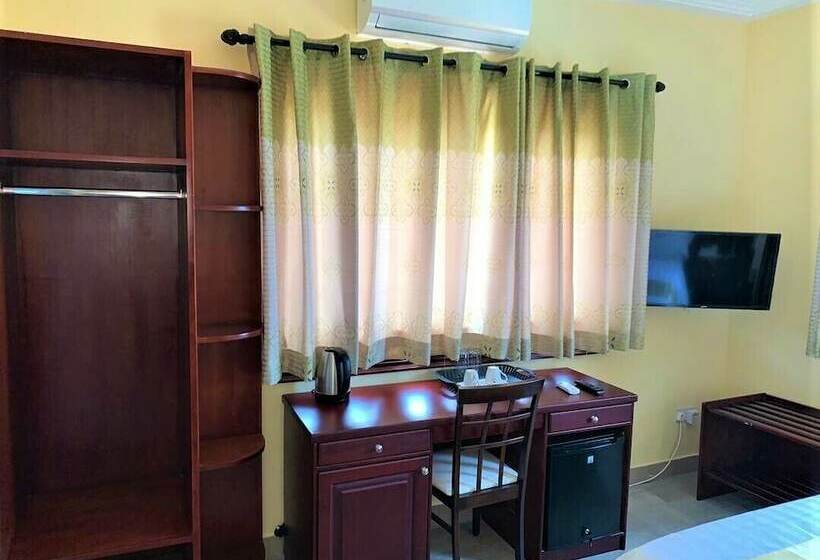 اتاق استاندارد, Cocktail And Dreams