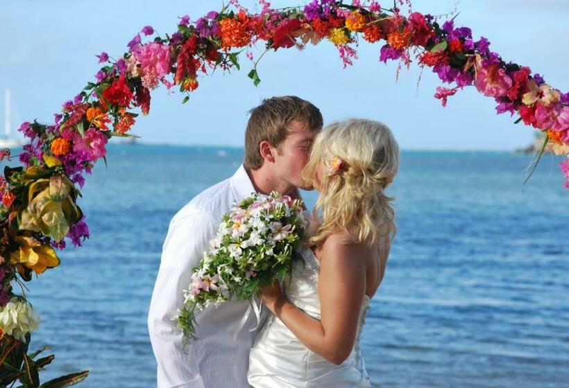 바다 전망 스탠다드 방갈로, Coconut Grove Beachfront Cottages