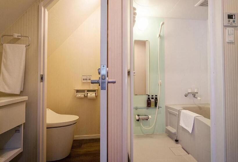 اتاق استاندارد چهار تخته, かりゆしコンドミニアムリゾート那覇スカイリビングホテル旭橋駅前