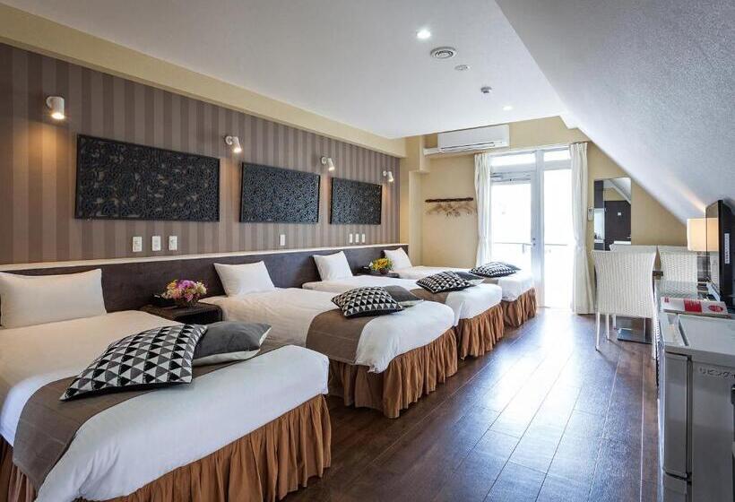 اتاق استاندارد چهار تخته, かりゆしコンドミニアムリゾート那覇スカイリビングホテル旭橋駅前