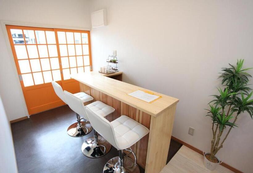 Pokój Rodzinny, Fujiyama Base