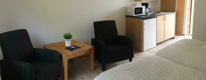 اتاق استاندارد, Guesthouse Hvitafell