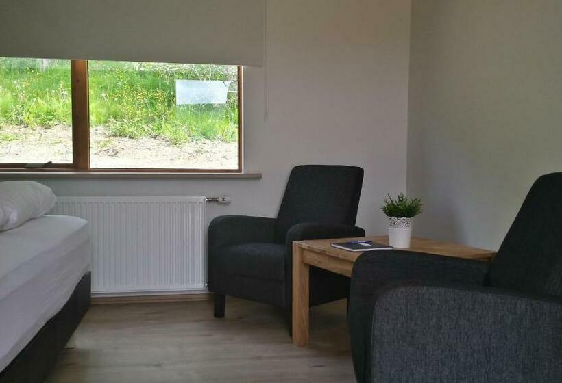 اتاق استاندارد, Guesthouse Hvitafell
