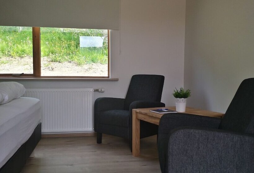 اتاق استاندارد, Guesthouse Hvitafell