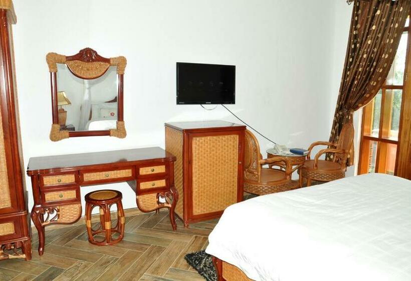 اتاق لوکس, Fort Fun City