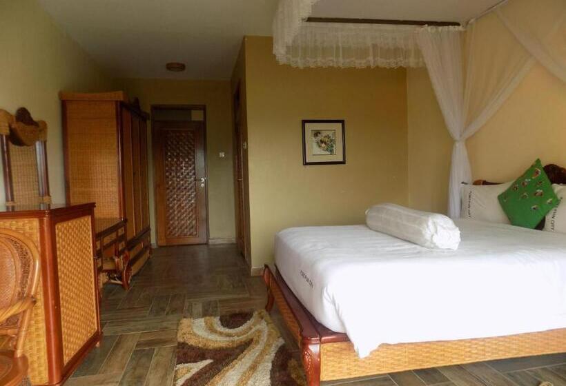 Deluxe Room, Fort Fun City